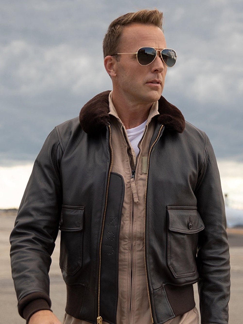 Vintage Men's Dark Brown Leather Bomber Jacket with Mutton Collar